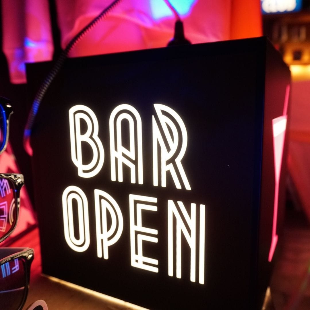 Bar Open Light Cube Famous Rebel