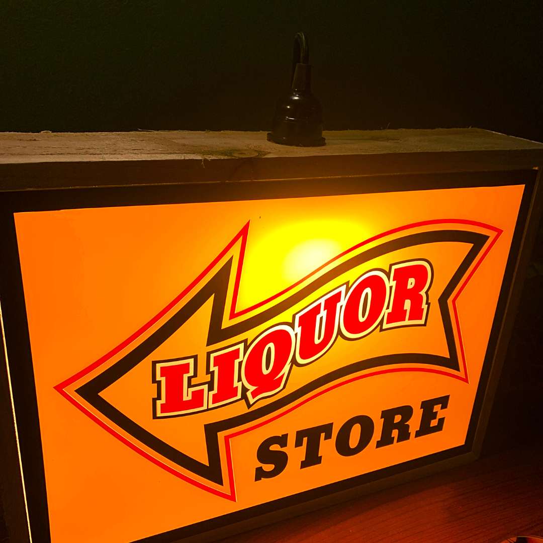 American Liquor Store- Lightbox