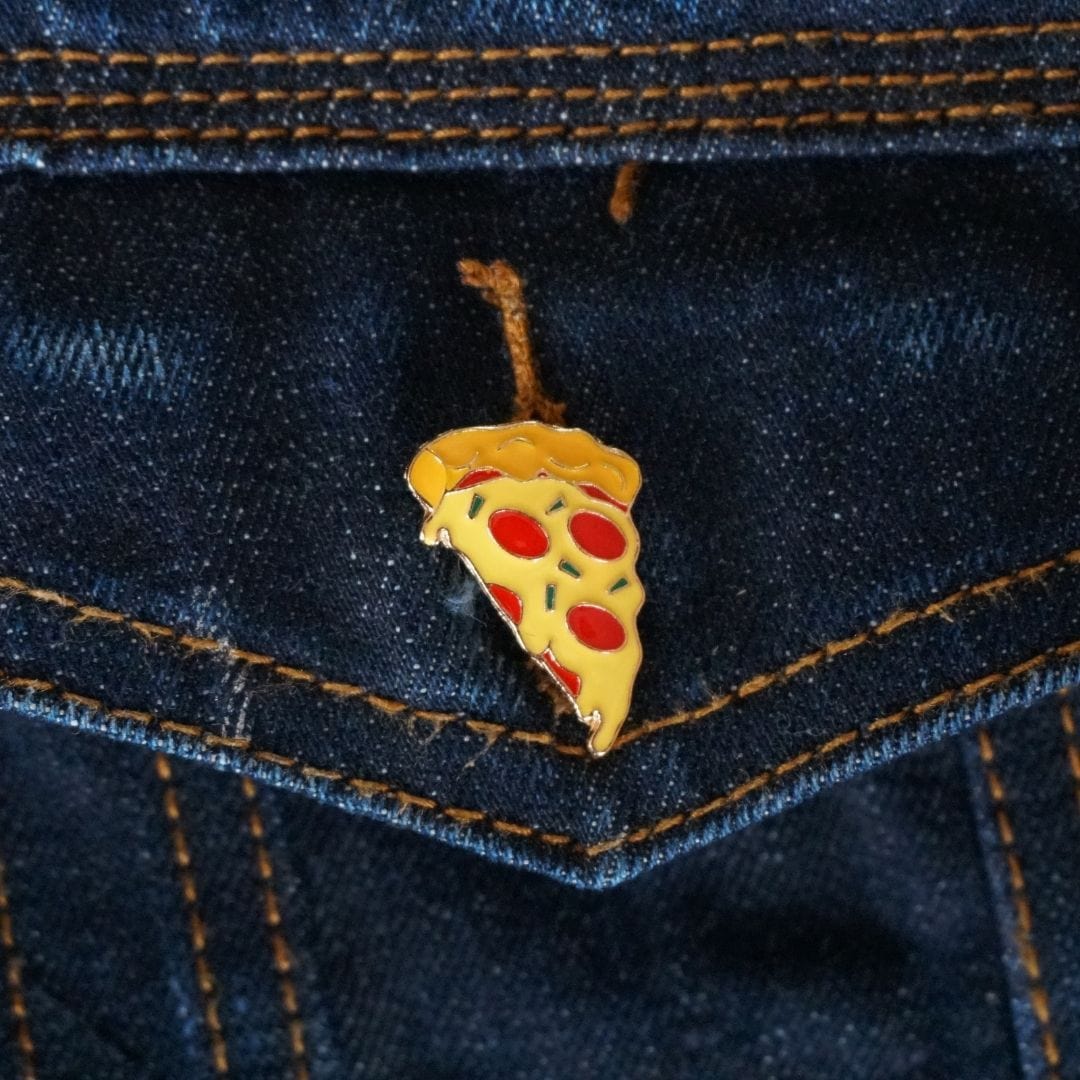 Pizza - Pin Badge Famous Rebel